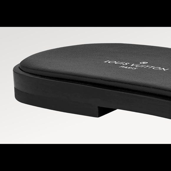 Louis Vuitton lock it flat mule - Picture 14 of 16